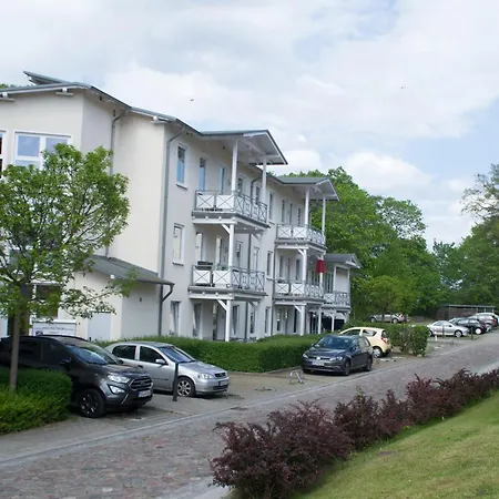 Im Haus Brandenburg * Goehren (Ruegen)